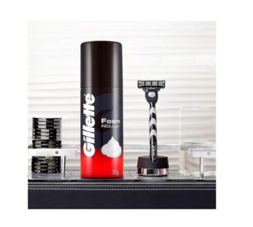Gillette Regular Shaving Foam (196 g) - Image 4